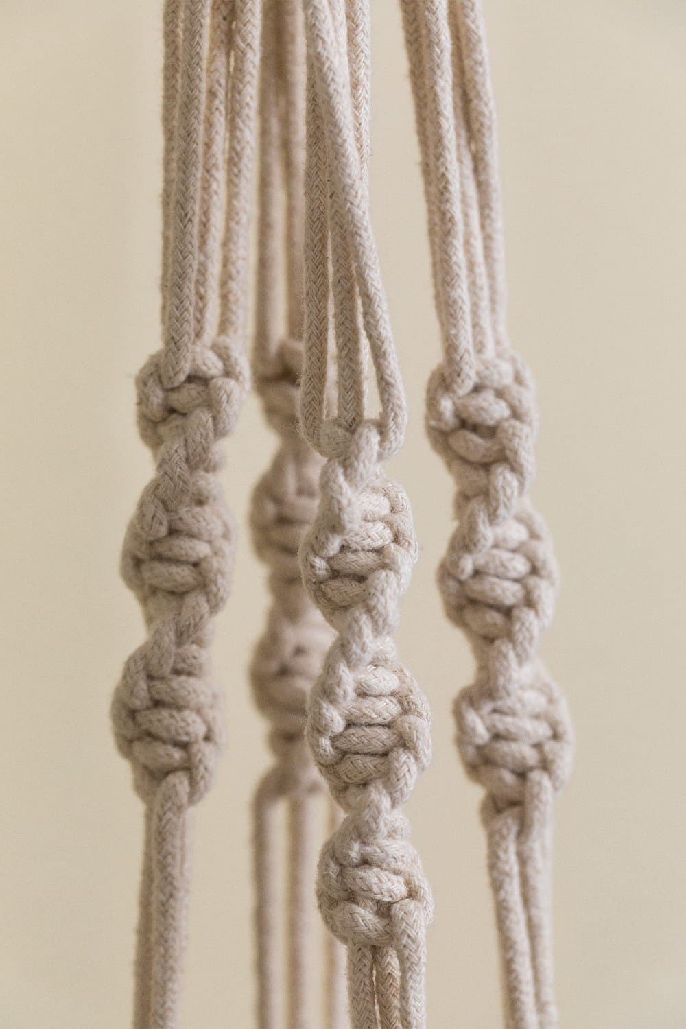 Kefren Macramé hangende plantenbak, galerij beeld 5