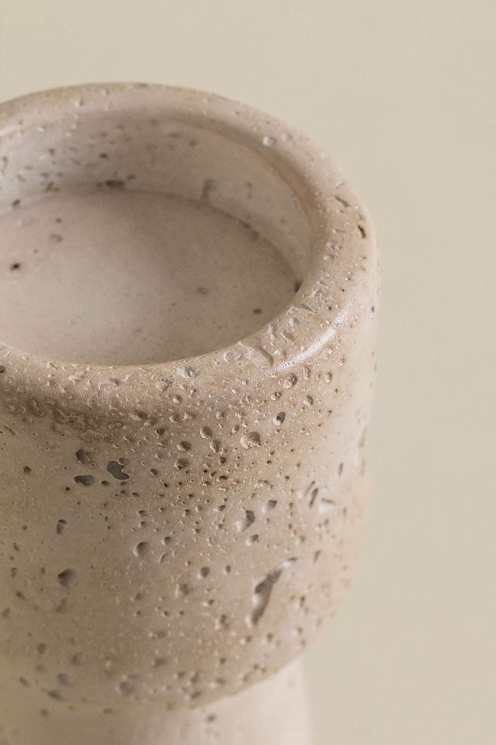 Kandelaar in Cement Brenan, galerij beeld 3