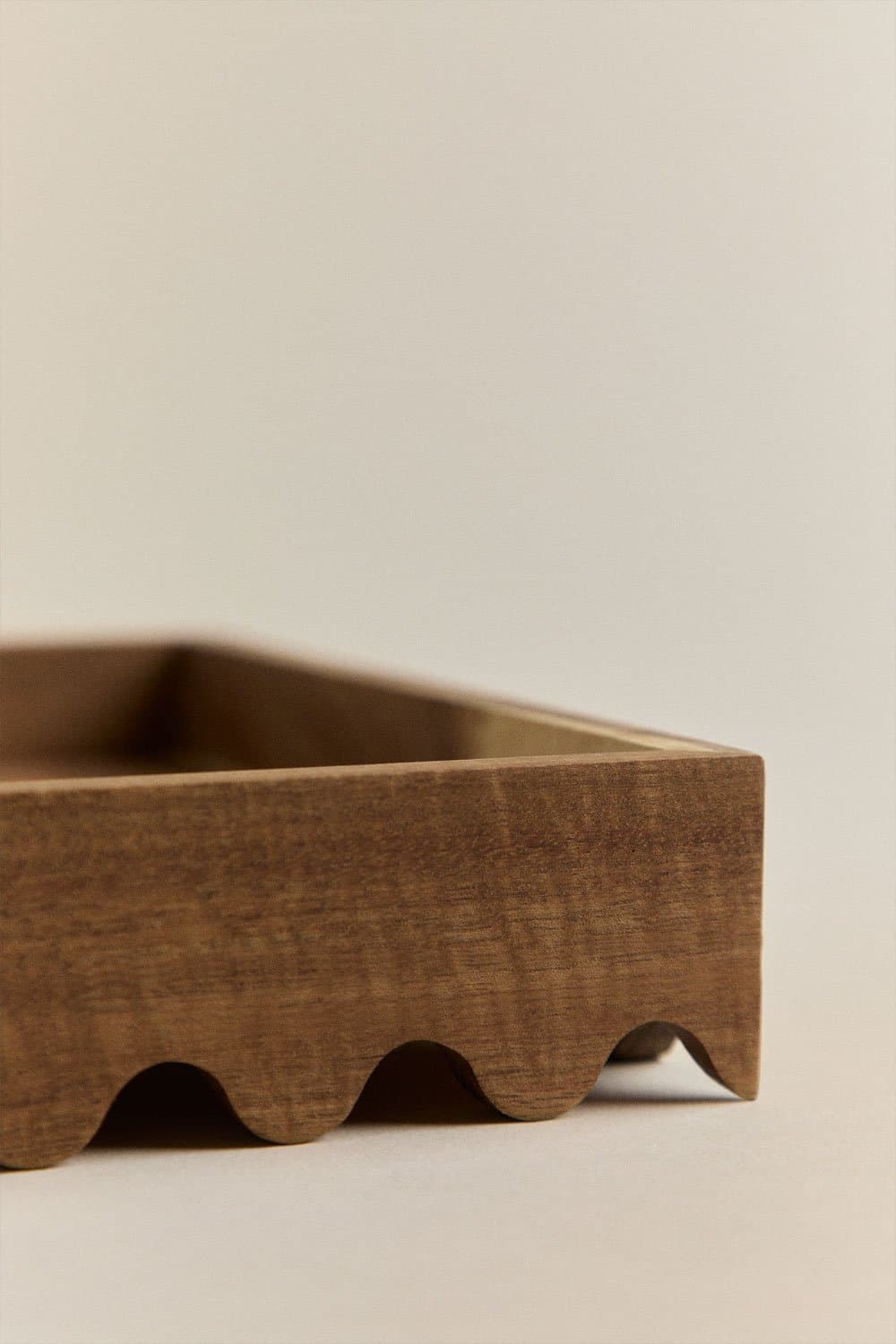 Decoratieve schaal van acaciahout Gaupen, galerij beeld 4